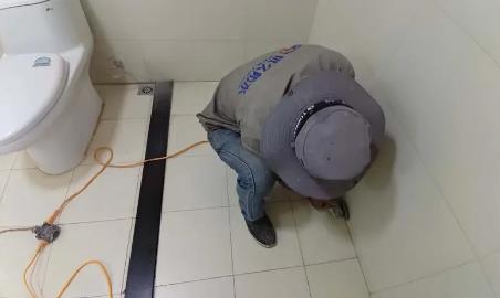 东光卫生间补漏